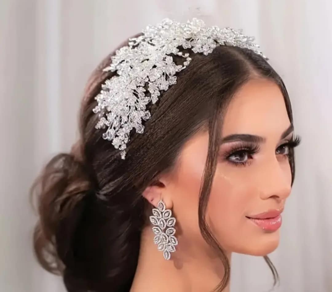 ΑΞΕΣΟΥΑΡ ΓΙΑ ΝΥΦΙΚΟ ΧΤΕΝΙΣΜΑ